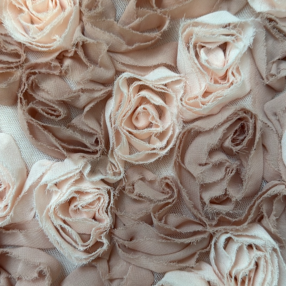 NWT floral rose bud skirt - Picture 3 of 4